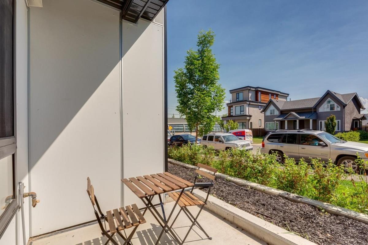 Free Underground Parking, Close To Downtown Apartment Calgary